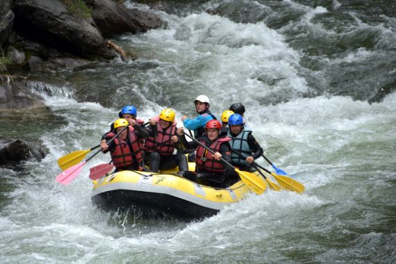 rafting espagne la Pallaresa sports eaux vives loisirs aventures rafting à Saint Lary