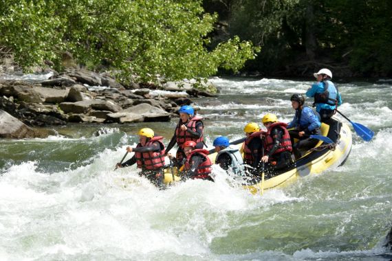 rafting espagne la Pallaresa sports eaux vives loisirs aventures rafting à Saint Lary