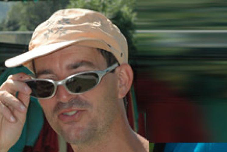 Jean-Yves chauffeur de bus sports eaux vives loisirs aventures rafting à Saint Lary