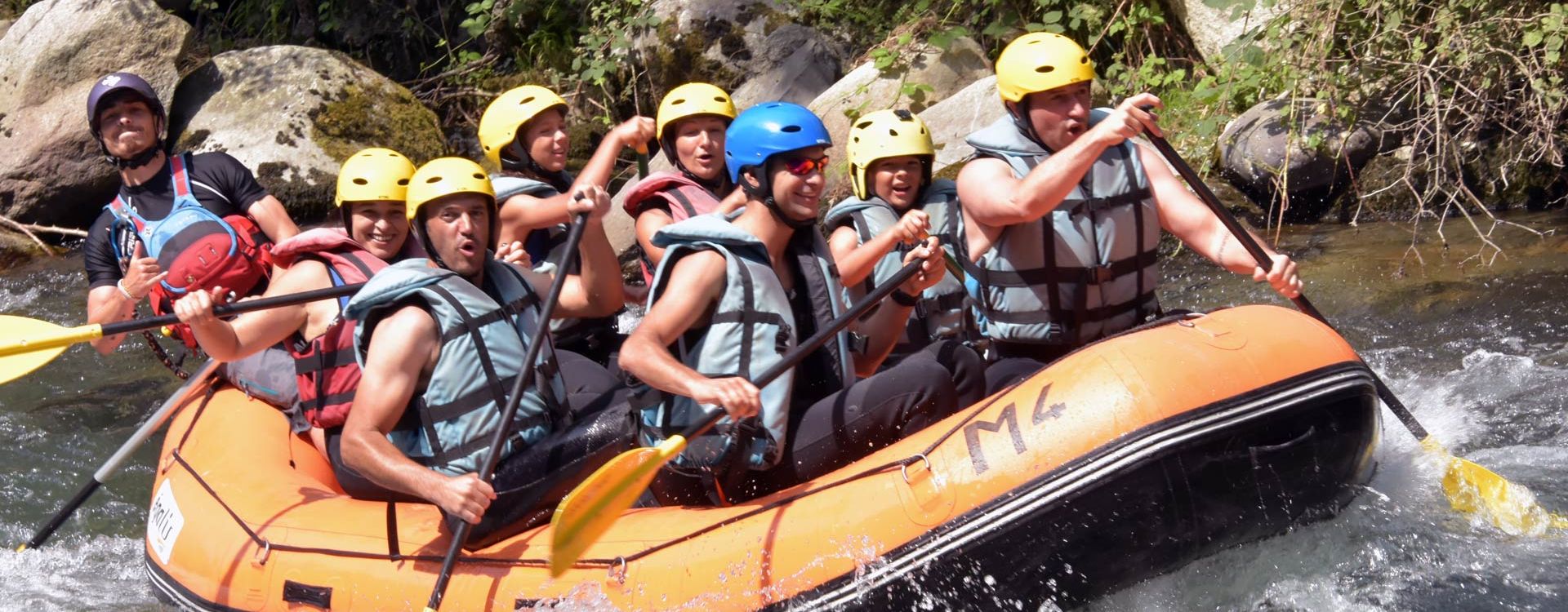 Sports d'eau vive à Saint Lary Soulan rafting